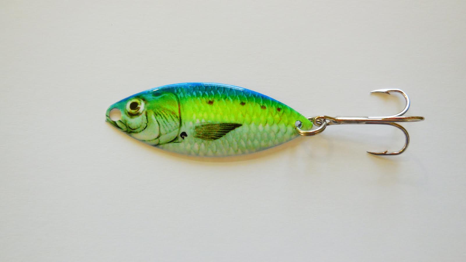 UV Blue and Chartreuse Minnow - Flashy Fish Lures